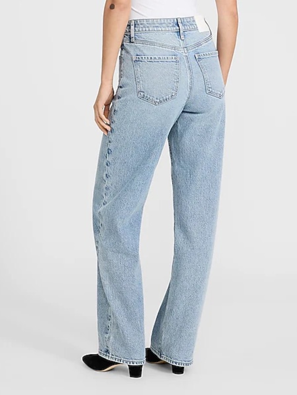 High-Rise Straight Leg Jeans - Light Blue